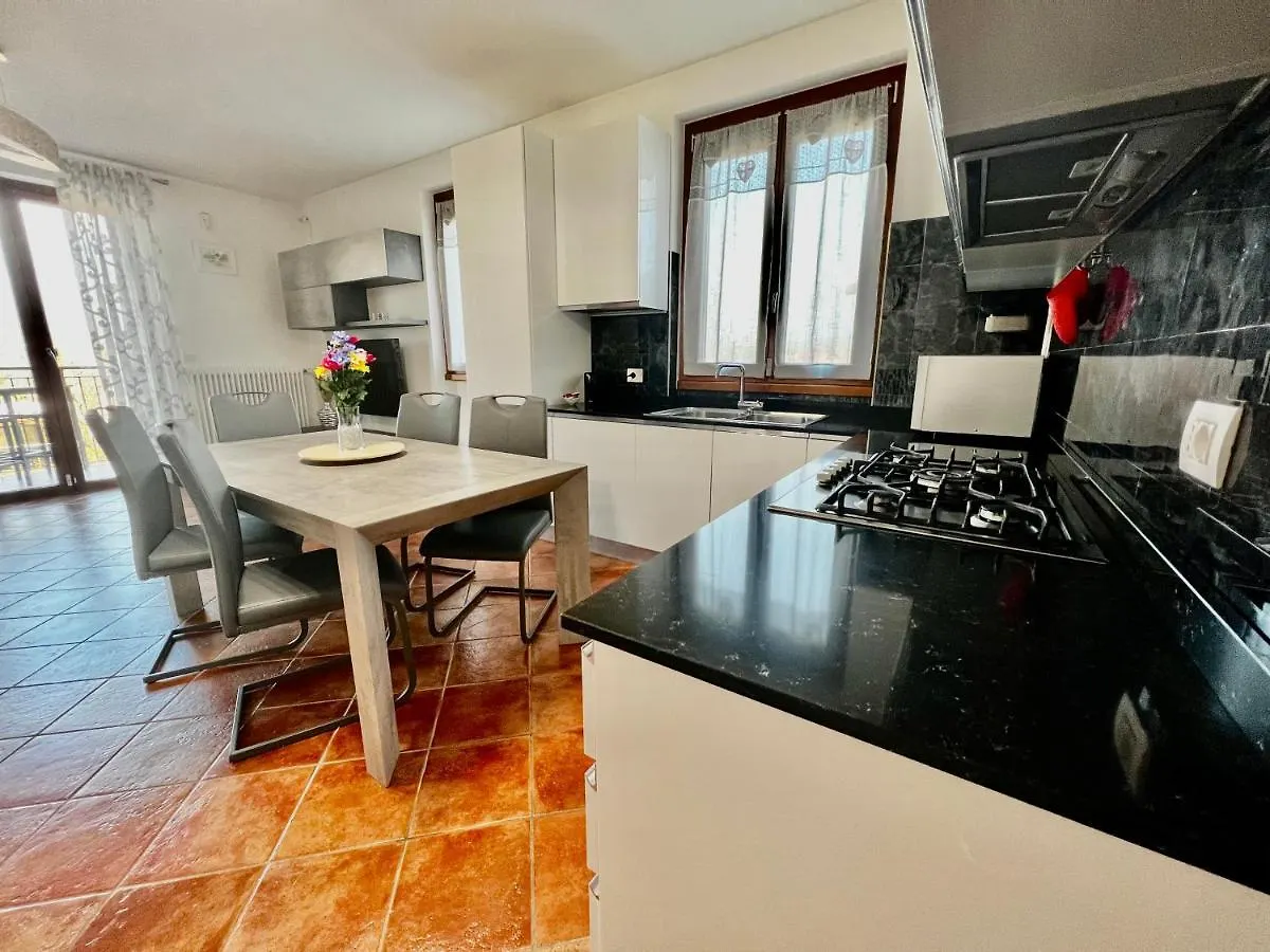 Sonhozinho House Colico Villa 0*,  Italy